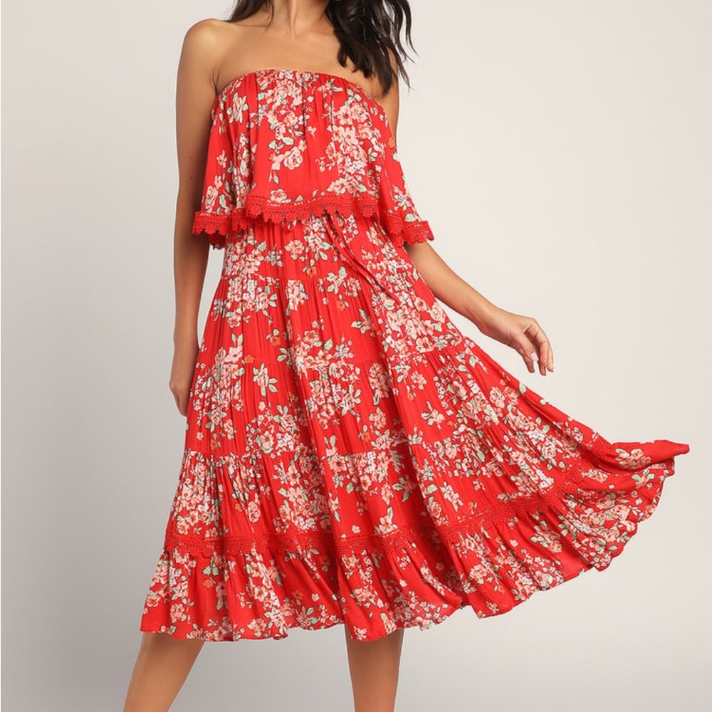 NWT Beachy Bliss Red Floral Strapless Midi Dress. Size XS.